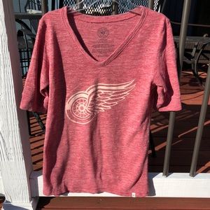 Detroit Red Wings V Neck T Shirt